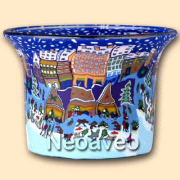 Adventmarkt Leucht-Teelichtglas zeigt als Motiv buntes Treiben auf einem Markt in der Vorweihnachtszeit.